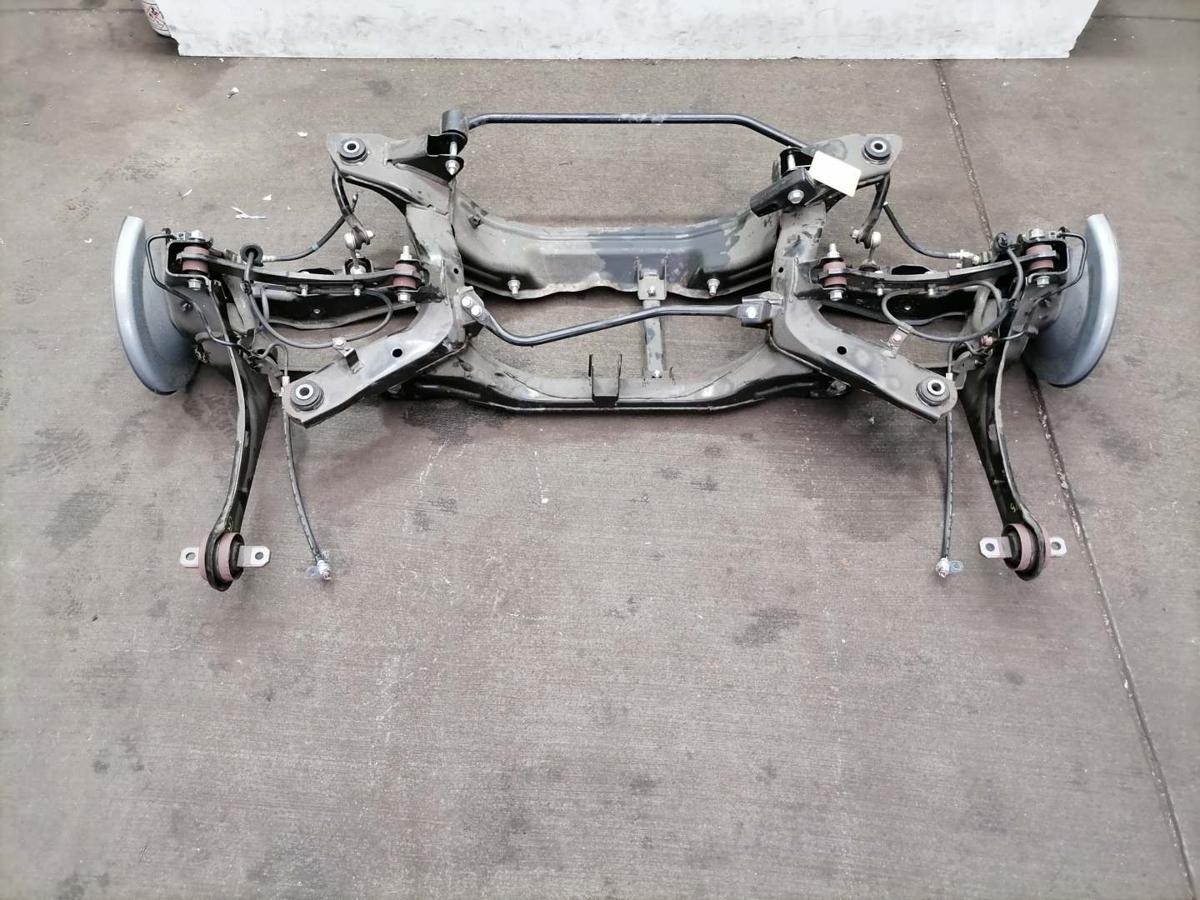 Mitsubishi Eclipse Cross original Hinterachse mit Lenker und Lager 2.4 72kw Allrad Bj.2023